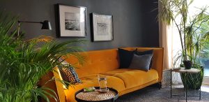 Paartherapie in Hamburg: Sofa für Klienten